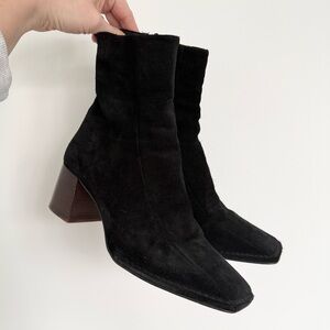 L’Intervalle black suede square toe boots